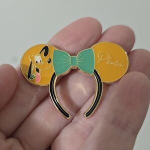 Loungefly Pluto Ears Pin